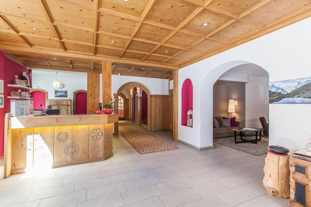 Hotel Sleep Only Pontresina Exterior foto