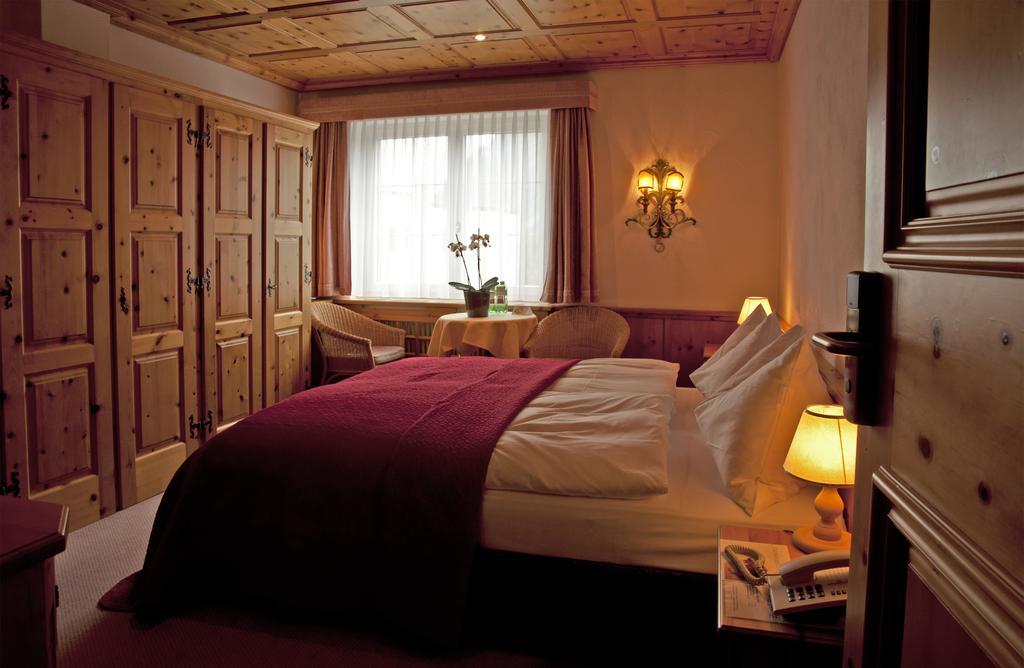 Hotel Sleep Only Pontresina Exterior foto
